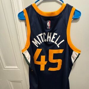 Donovan Michell jazz jersey # 45
